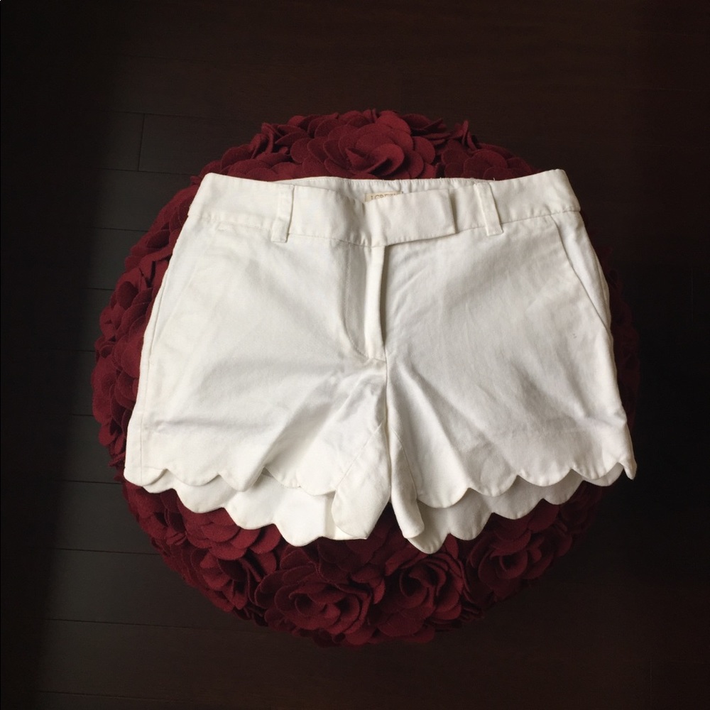 Jcrew scalloped linen/cotton shorts 00